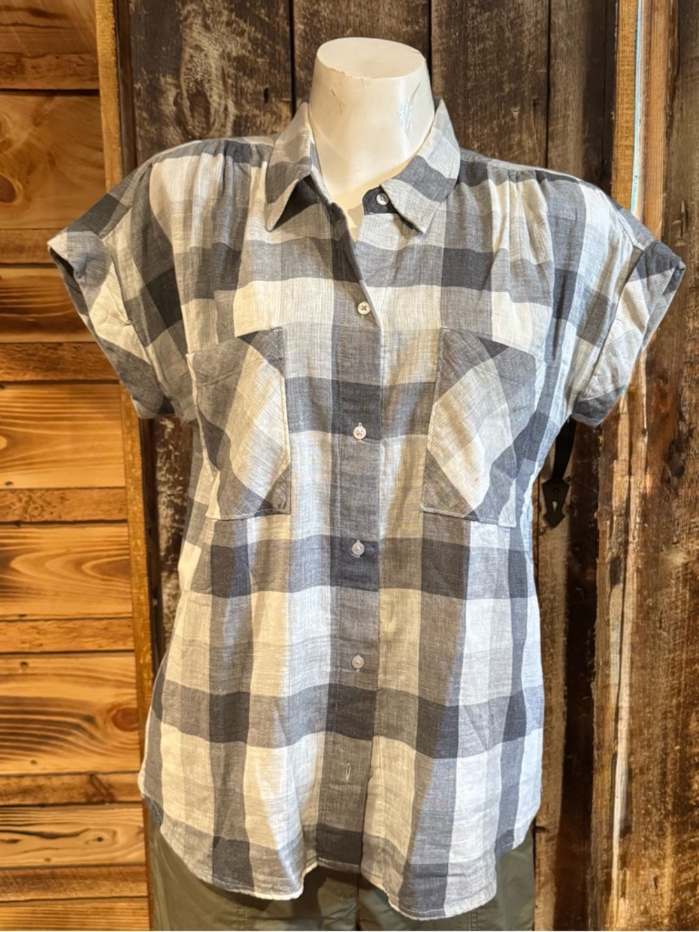Carve Women’s Boone SS  Gray and White Plaid Button Up